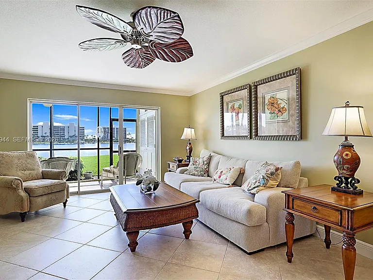 100 Intracoastal Pl #102 — Photo 4