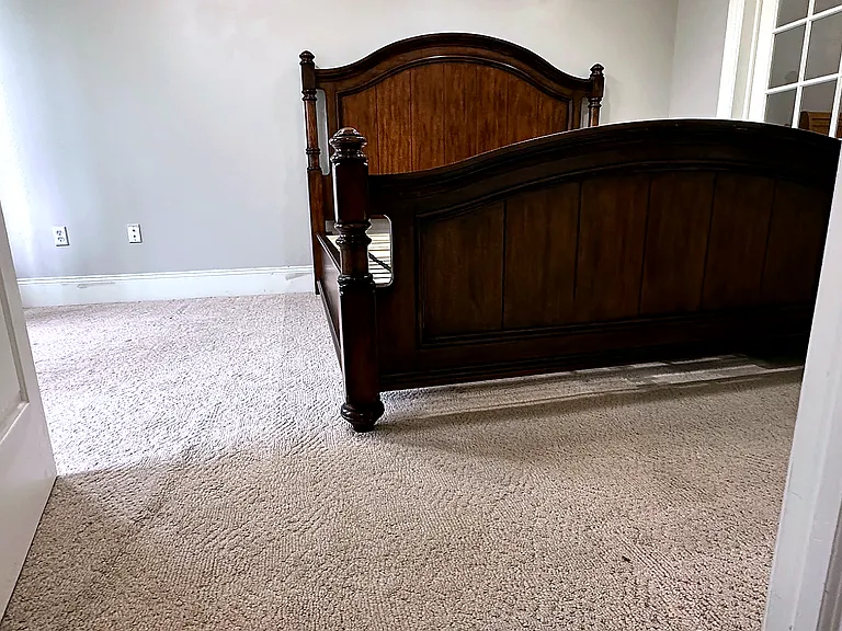 912 Suncrest Pl — Photo 5