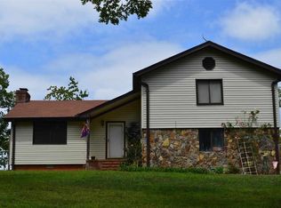 134 Roberta Dr, Pickens, SC 29671