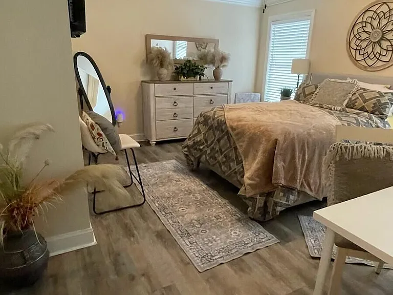 212 Victorian Lakes Dr — Photo 11