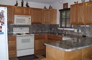 2nd image of 25 Stoneledge Dr