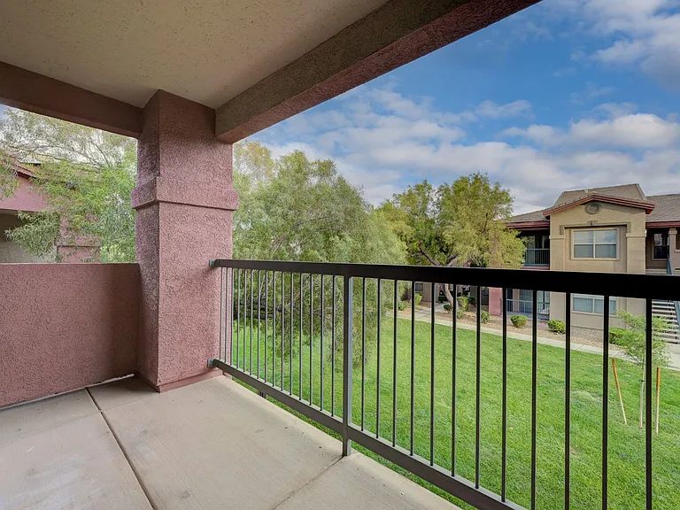 8000 W Badura Ave #2082 — Photo 32