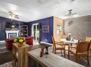 1510 Hunters Rd, Lockhart, TX 78644