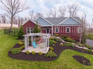 2514 Hilltop Rd, Presto, PA 15142
