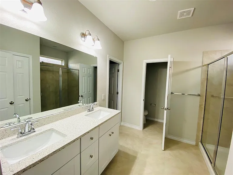 708 Aliso Trl — Photo 7