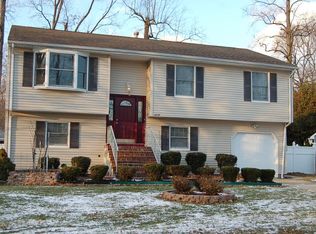 208 Chambers St, South Plainfield, NJ 07080