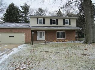 487 Bath Hills Blvd, Akron, OH
