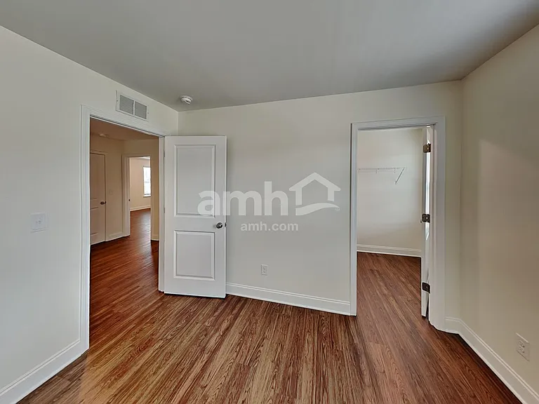 164 Twin River Dr — Photo 17