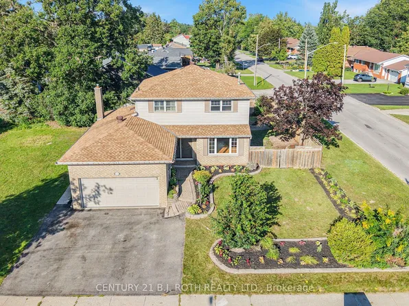 104 Woodside Dr, Orillia, ON L3V 7N7