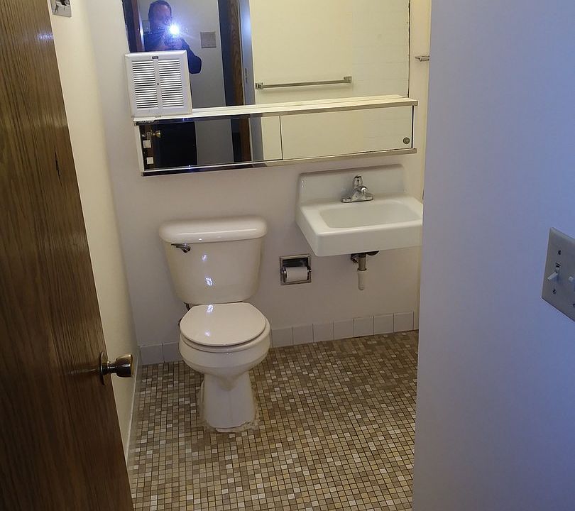 Heritage House Apartments 150 E Dekora St Saukville, WI Zillow