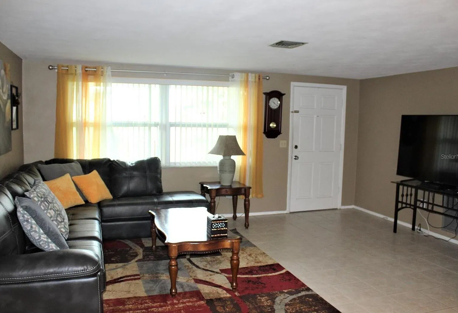 2 bed, 1340 sqft, $1,700 — Photo 3