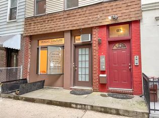 683 6th Ave, Brooklyn, NY 11215