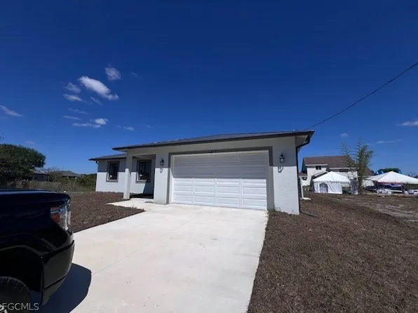 617 Chestnut St E, Lehigh Acres, FL 33974