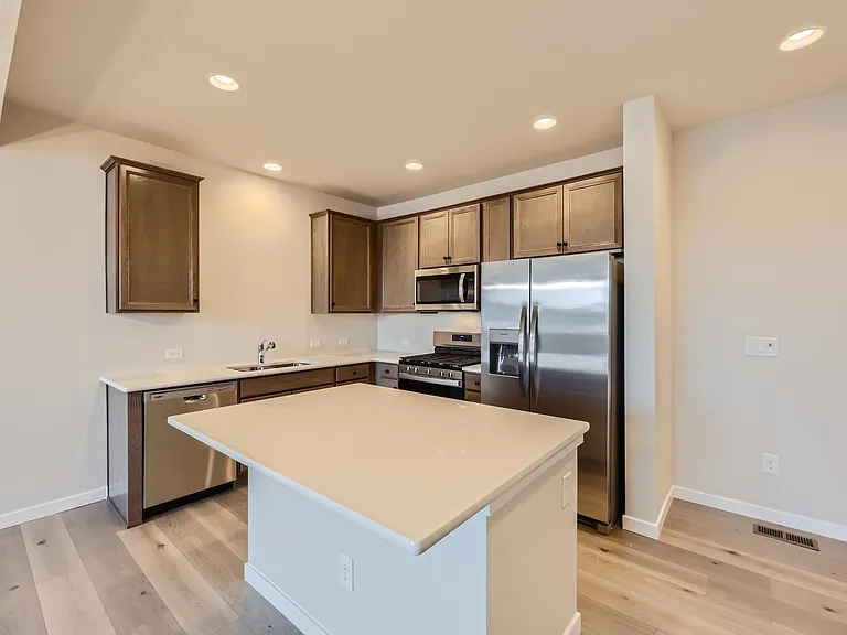 3665 Levy Park Dr — Photo 3