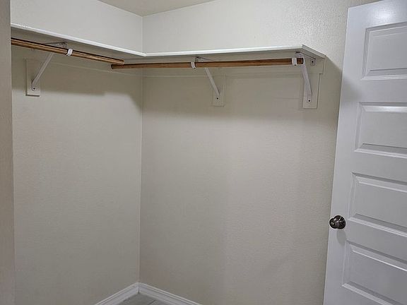 4th image of 5890 Batiste Ln #2
