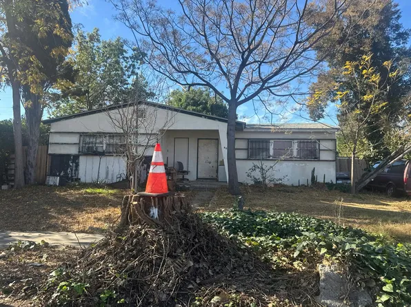 8065 Brimfield Ave, Panorama City, CA 91402