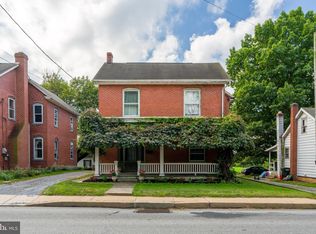 2132 Main St, Lititz, PA 17543