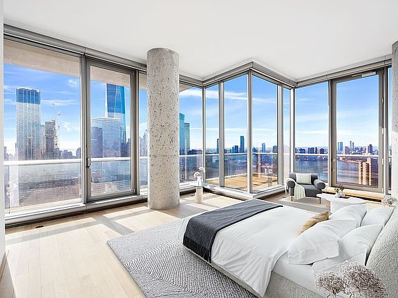4th image of 56 Leonard St APT 38