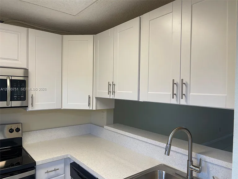 3252 Foxcroft Rd #307 — Photo 13