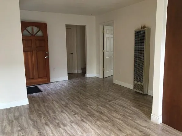 1819 Sherman St #B, Alameda, CA 94501