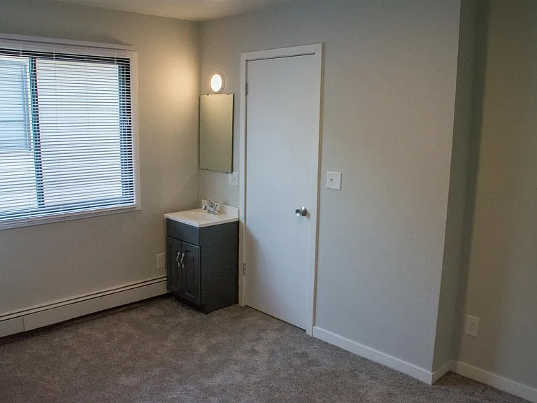 427 S Johnson St #3 — Photo 6