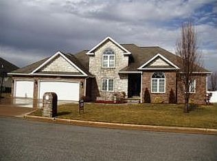 2005 E Whitney Way Ave, Joplin, MO 64801