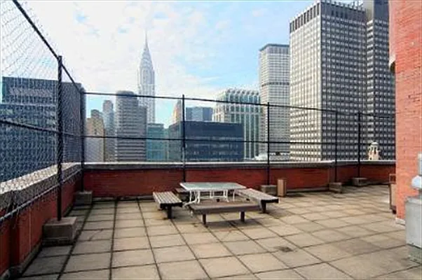 Rented by Corcoran | media 13