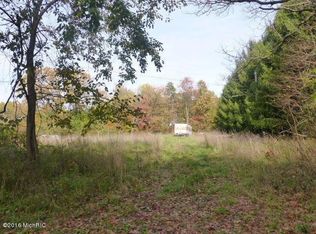 30225 Allen Rd, Dowagiac, MI 49047