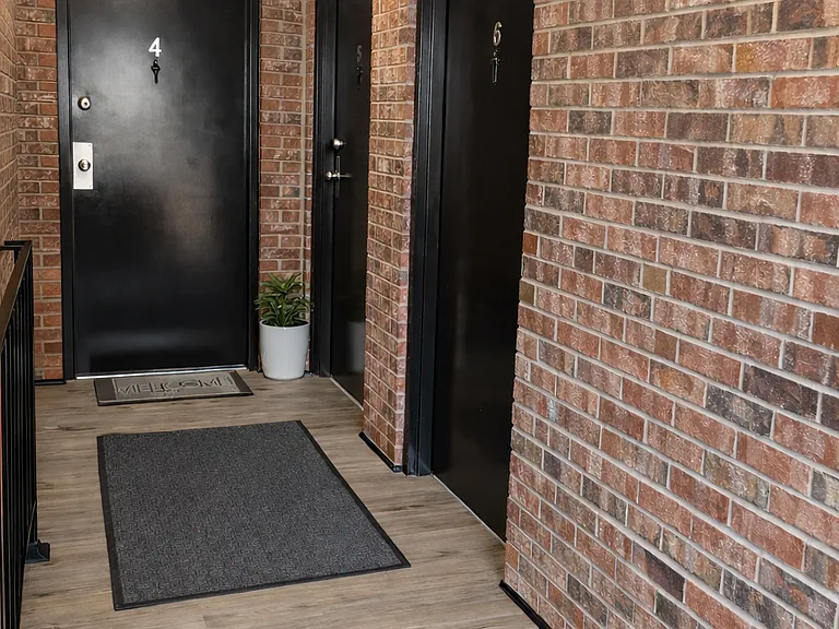 2483 Montana Ave #6 — Photo 9