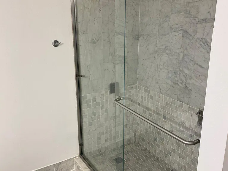1420 Brickell Bay Dr #1108 — Photo 17