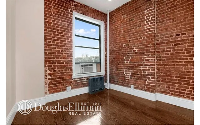 Rented by Douglas Elliman | media 23