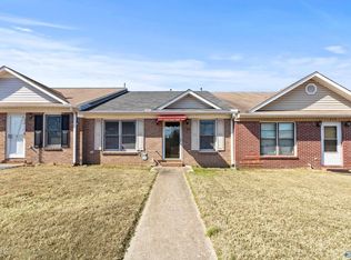 377 Cherry St NW, Hartselle, AL 35640