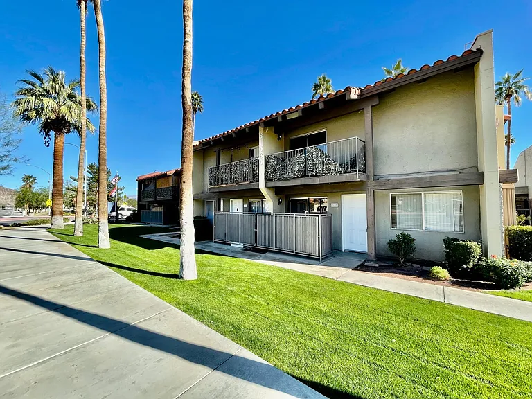51025 Avenida Martinez #A11 — Photo 16