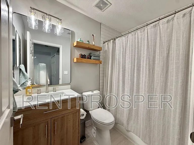 1903 Brancaster Cir — Photo 16