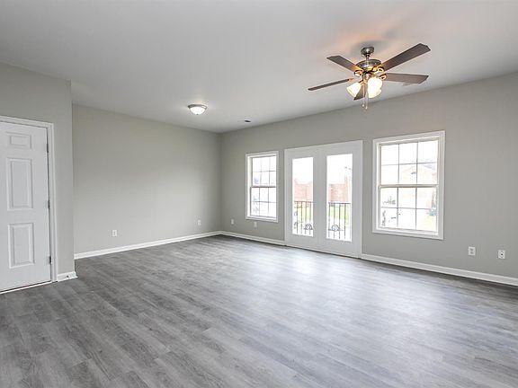 2nd image of 539 Big Bear Ln