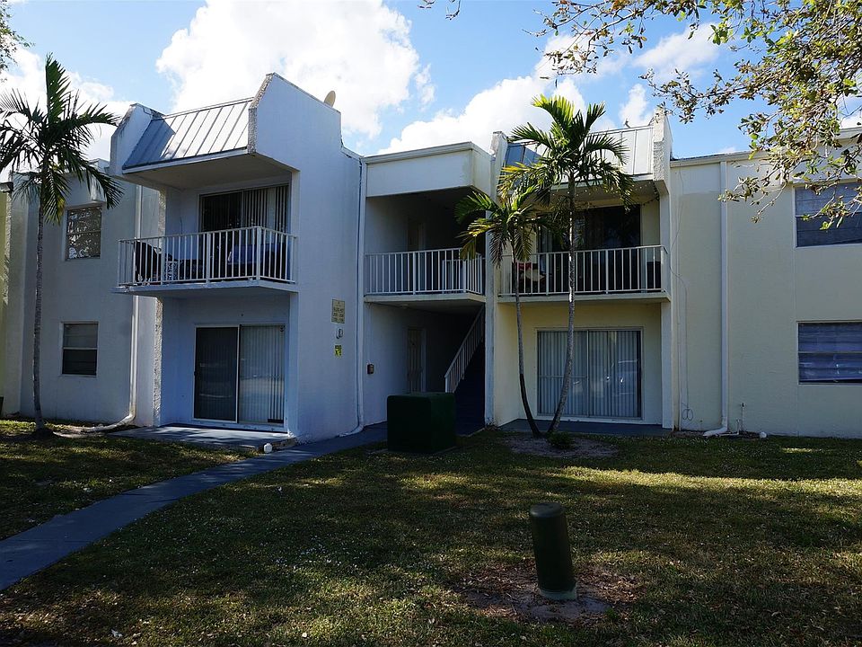 1st image of 407 Executive Center Drive #208