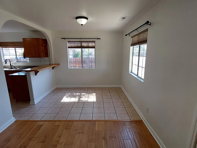 1000 E Commonwealth Ave — Photo 5