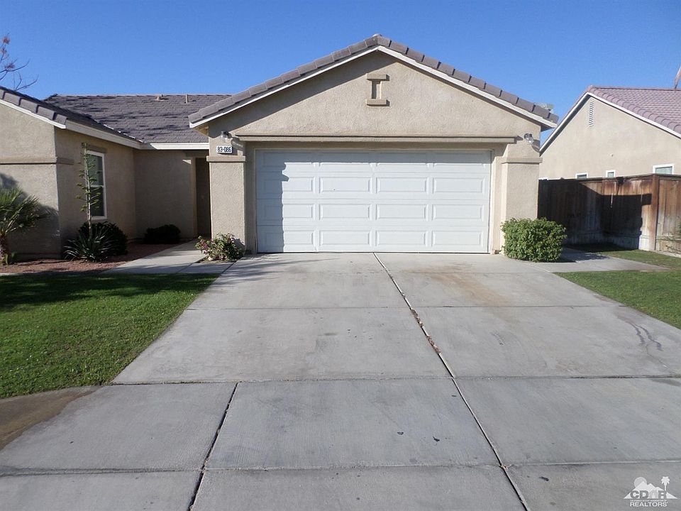 1st image of 83086 Pueblo Bonito Ave