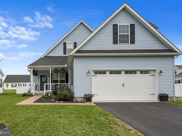 40 Clear Spring Ct, Felton, DE 19943