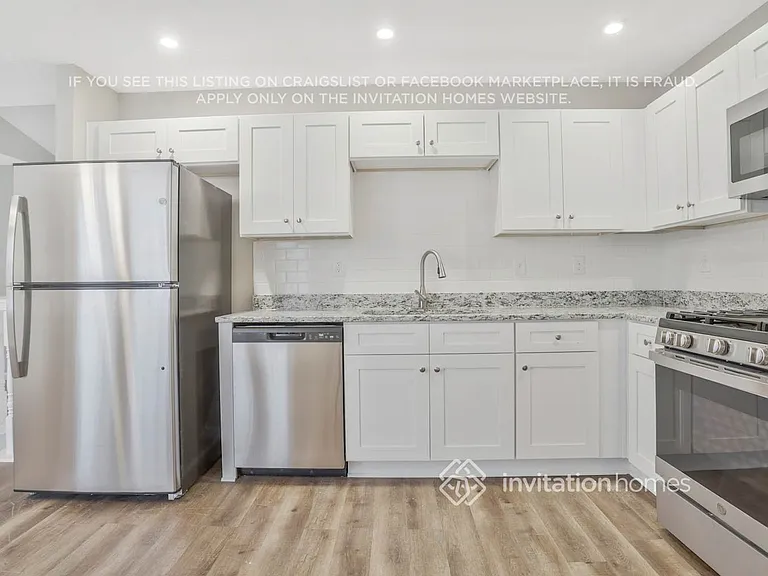 81 Katie Dr — Photo 9