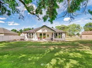 19206 Quail Way NW, Soap Lake, WA 98851