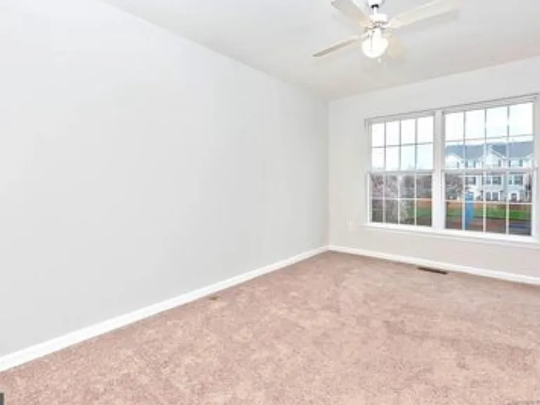 5177 Duke Ct — Photo 28