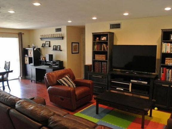 4th image of 509 Brookfield Dr