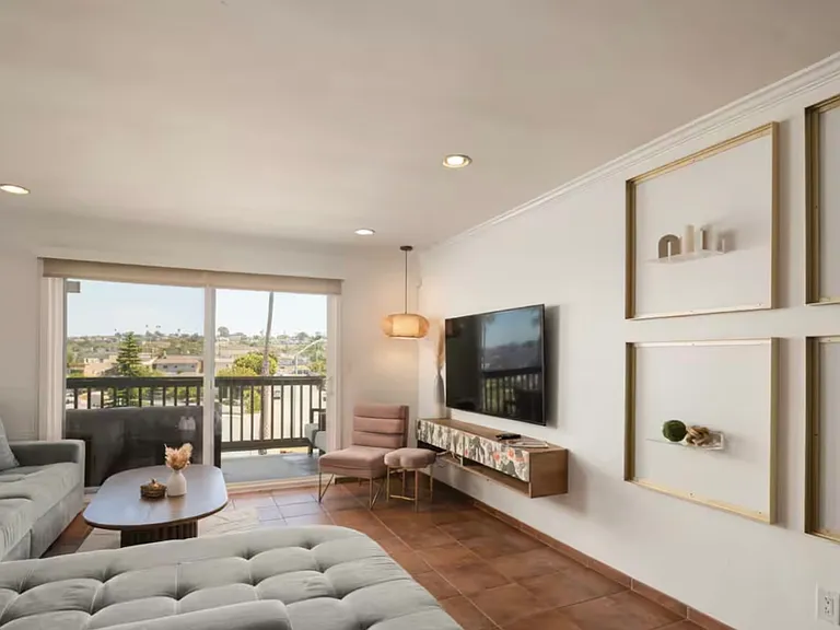 4444 W Point Loma Blvd #32 — Photo 11