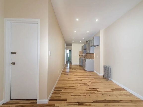 2nd image of 354 McGuinness Blvd #7