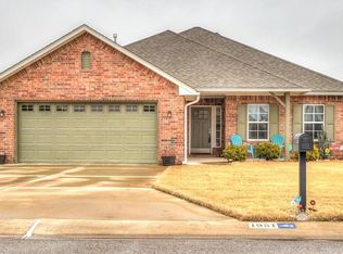 1951 Cedar Ct, Shawnee, OK 74804