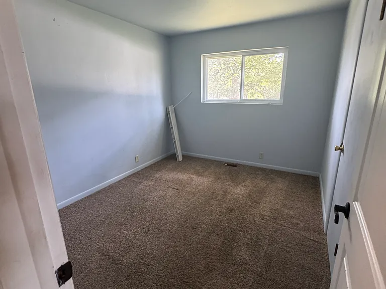 3320 Indiana Ave — Photo 4