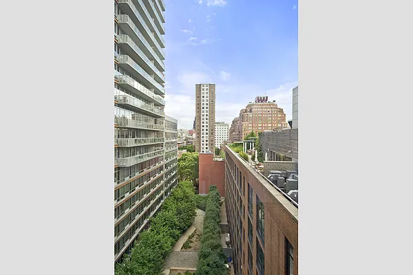Sold by Stribling | media 4
