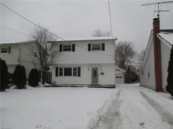 154 Plymouth Dr, Eastlake, OH 44095