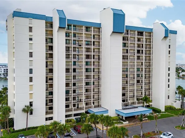 9525 BLIND PASS ROAD #206, ST PETERSBURG, FL 33706
